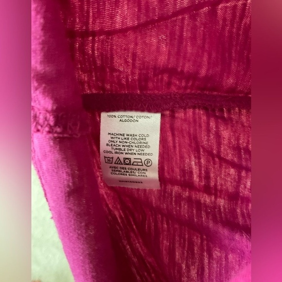 LOFT V Neck Short Sleeve V‎ Neck Tee Size XXL- Raspberry - Picture 6 of 6